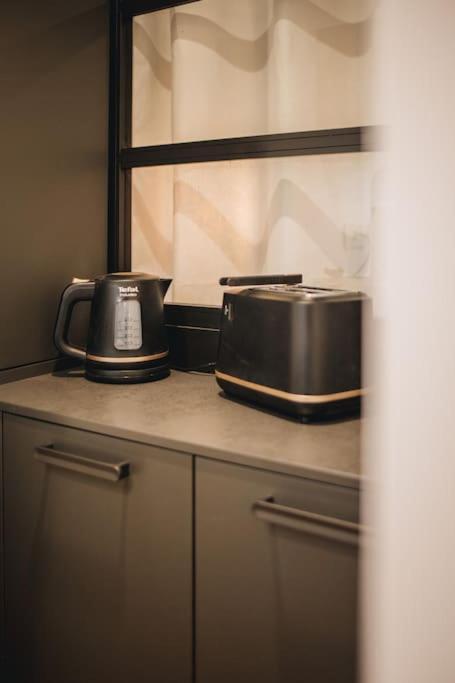 La Vie En Rose - Luxe, Calme & Hypercentre - 3* Apartment Annecy Ngoại thất bức ảnh