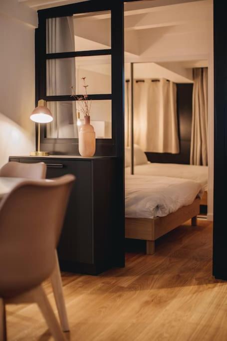 La Vie En Rose - Luxe, Calme & Hypercentre - 3* Apartment Annecy Ngoại thất bức ảnh